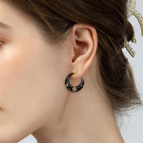 Boho-chic black enamel drip earrings; nwot - Picture 2 of 8